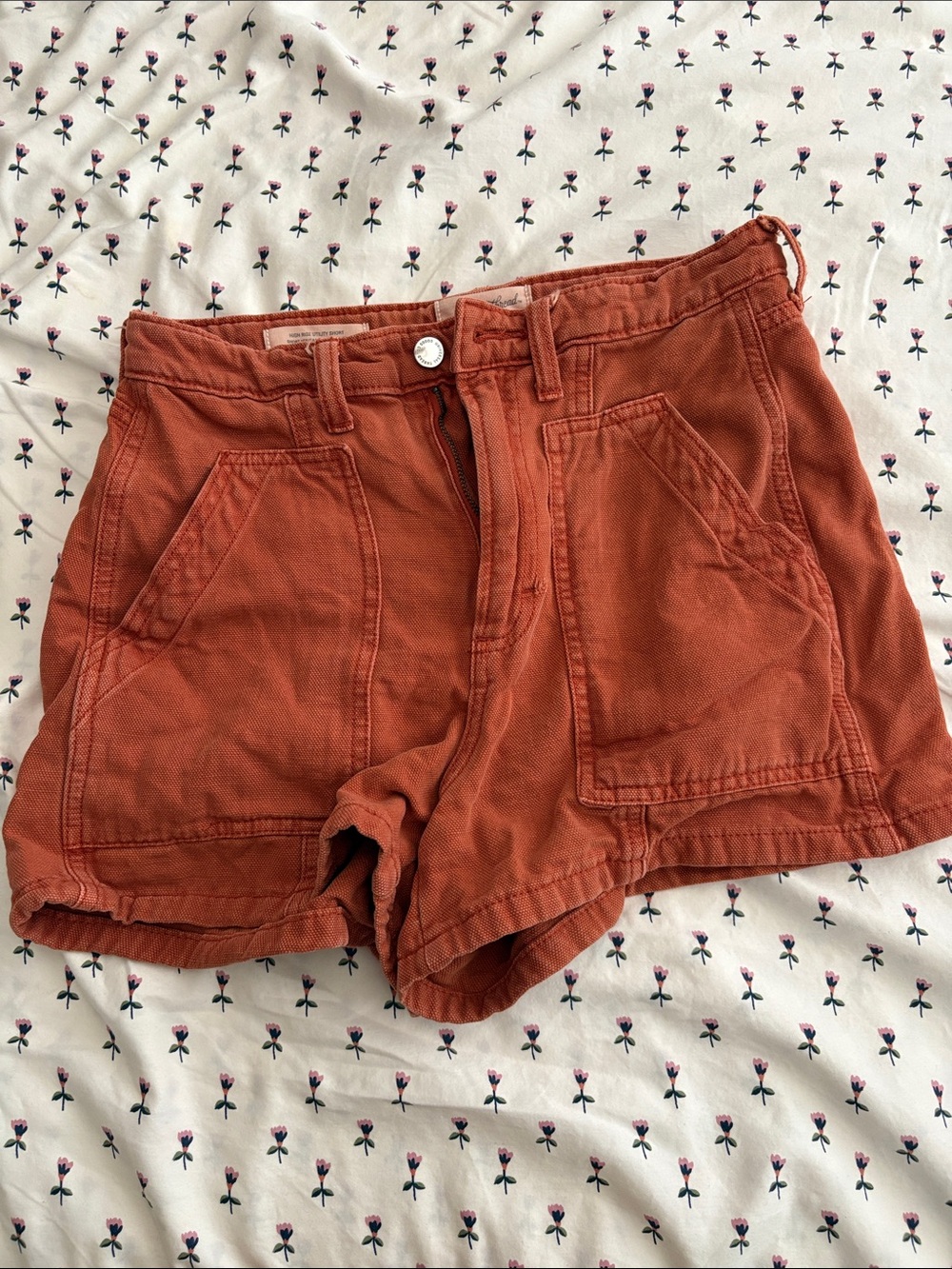 Universal Thread High-Waist Rust Utility Shorts